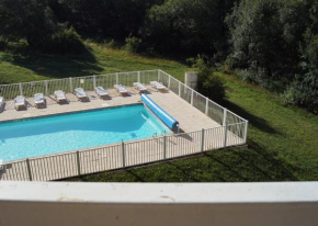 Studio grand air et piscine
